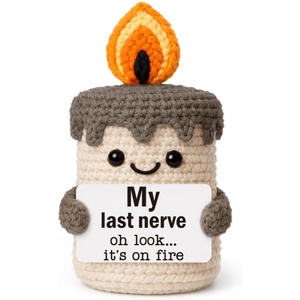 Cadeaux de blague pour Noël, la Fête des Mères, les anniversaires pour Maman, Mère, Mama, Mommy - Bougie au crochet faite main mignonne, Idées cadeaux « Dernier nerf de Maman » - Product Image 2