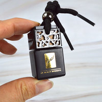 Carré pleine bouteille noire or argent parfum bouteilles vides pendentif parfum parfum bouteille en verre voiture diffuseur emballage