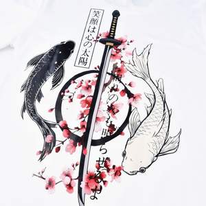 Camiseta al por Mayor de Alta Calidad con Estampado Gráfico de Sakura, Espada Japonesa, Yin Yang y Pez Koi, Unisex, 100% Poliéster, Estilo Casual Urbano - Product Image 5