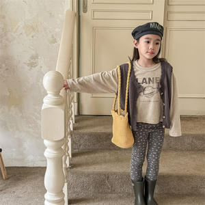 Ropa infantil Ropa de otoño para niños <span class=keywords><strong>Chaleco</strong></span> de <span class=keywords><strong>lana</strong></span> <span class=keywords><strong>Chaleco</strong></span> de otoño e invierno para niñas - Product Image 4