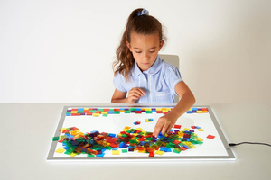 子供向け教育玩具、感覚遊び、就学前のLEDライトテーブルパッド、お絵かき玩具、ライトボックス用のRGBマルチカラーチェンジLEDライトパネル - Product Image 3