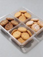 Boîte à collation rectangulaire en PET à 4 compartiments avec couvercle - Emballage polyvalent pour biscuits, bonbons, friandises pour enfants et échantillons de pâtisserie