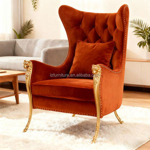 Sofá Italiano de Lujo Moderno para Interiores, con Respaldo Alto, Brazos Decorativos, Patas Metálicas y Tapicería de Terciopelo, para Sala de Estar, Hotel o Patio - Product Image 1