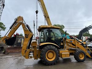 รถตักล้อยาง JCB 3CX มือสอง เครื่องยนต์ดีเซล กำลังยก 9 ตัน เครื่องยนต์คัมมินส์ ระบบไฮดรอลิก MOOG สีเหลือง อุปกรณ์ก่อสร้าง - Product Image 1
