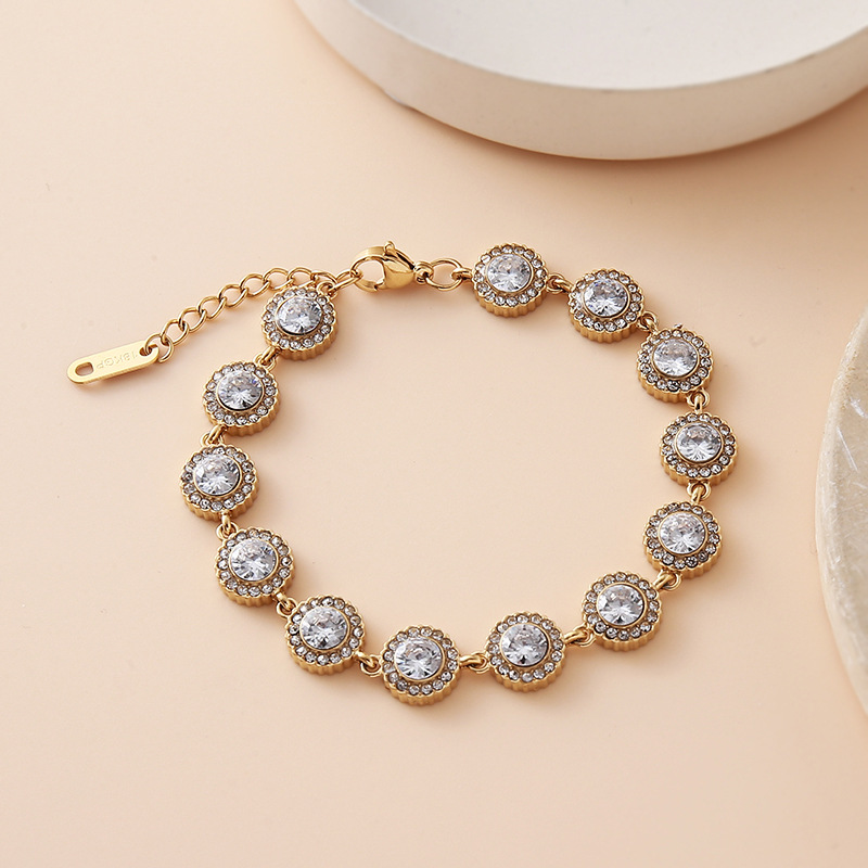 Circle  gold