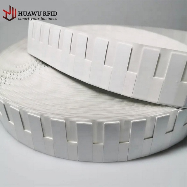 HUAWU 860-960Mhz Adhesive RFID UHF Flexible Tag on Metal Anti Metal for Asset Management