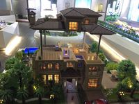 Maqueta Arquitectónica Móvil con Efectos de Iluminación, Diseño Moderno para Exhibición en Interiores