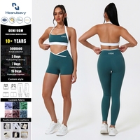 Ensemble de yoga 4 pièces uni pour femme comprenant 2 soutiens-gorge de sport, un short et un legging taille haute longueur intégrale pour la gym, la course et le quotidien