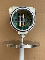 Transmitter Level Magnetik PP PTFE 4-20mA LCD Baterai Sensor Level Cairan Air, Oli, Kimia Tangki Tahan Korosi