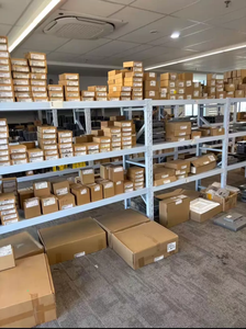 Nuevo y Original SERIRS Siemens Drive 6SL3120-1TE31-3AA3 6SL3121-1TE24-5AA3 6SL3121-1TE24-5AA3 6SL3120-1TE23-0AD0 6SL3120-2TE21-8AD0 - Product Image 4