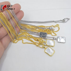 Collar con Colgante de Oro de 18K con Chip NFC Programable y Personalizado, Regalo Único - Product Image 4