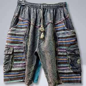 Shorts de algodón lavado a la piedra de moda, shorts hippies de diseñador para hombre, cintura elástica, ropa hippie boho para hombre - Product Image 2