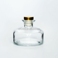 Bouteilles diffuseur de parfum pour voiture en verre transparent de 150 ml, prêtes à être expédiées, plates, courtes, rondes, avec bouchon et anneau de fermeture