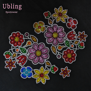 New Arrival Bling <strong>Rhinestone</strong> Heat <strong>Transfer</strong> Designs Wholesale Sparking Custom Iron on <strong>Rhinestone</strong> <strong>Transfers</strong> for T Shirt - Product Image 5