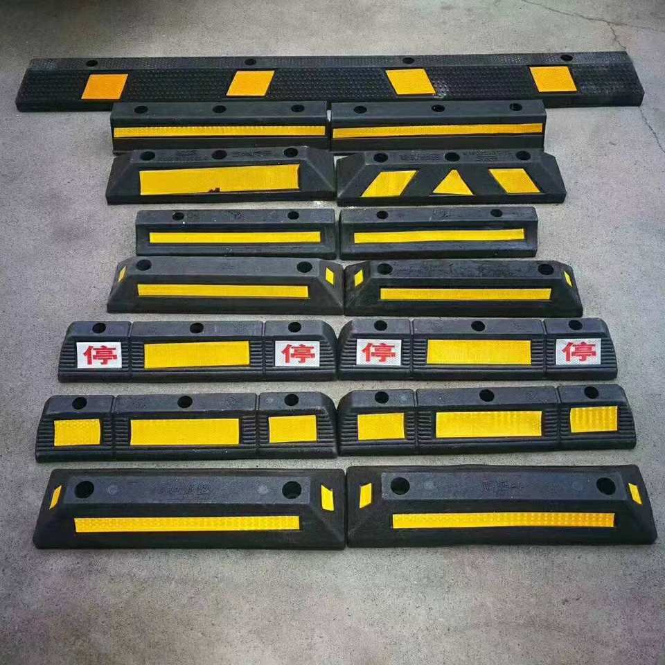 Wheel Stopper Box Heavy Duty Rubber Wheel Stopper Solid Strong Load Bearing Ramp Garage ...