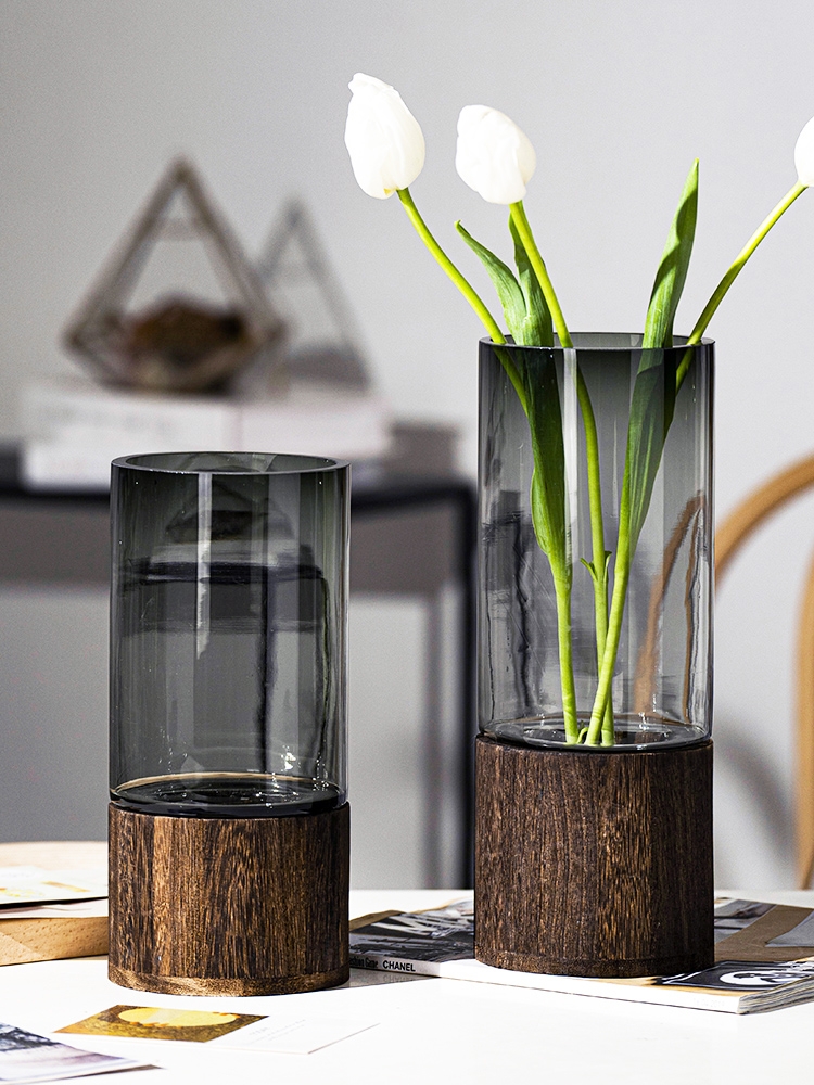 Factory Produced Wholesale Table Blown Recycled Glass Vase