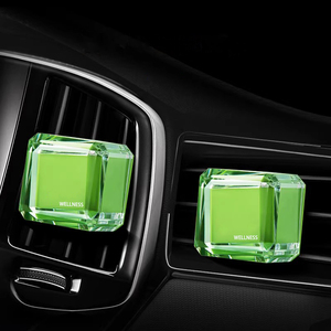 Diffuseur de parfum pour voiture en forme de mini-cube de glace, aromathérapie, fabrication sur mesure, marque privée, non toxique, cadeau, parfum <span class=keywords><strong>d</strong></span>'ambiance. - Product Image 1