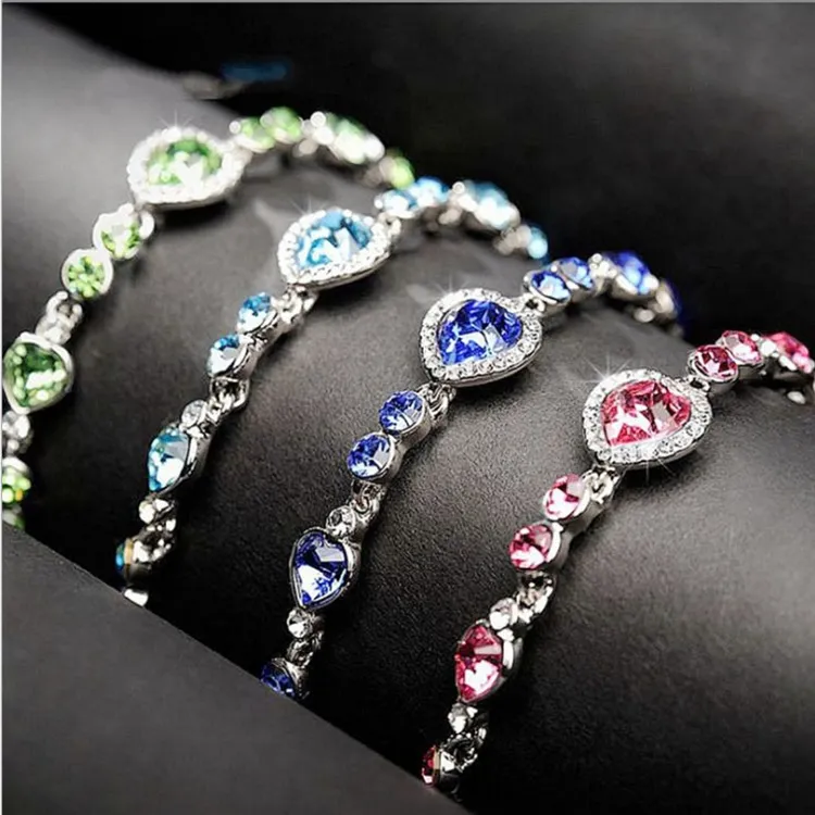 2021 Yiwu Jewelry Fashion Diamond Bracelet Shiny crystal heart Bracelet Ocean Heart Lady hand chain