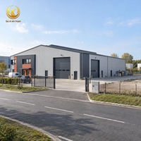 Atelier préfabriqué en structure métallique, bâtiment industriel en acier, grande structure métallique avec bureau