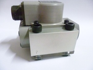 Vente directe d'usine, prix réduits, assurance qualité, peut remplacer la série 062 062-512C électro-hydraulique - Product Image 5