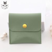 Sacs à bijoux de haute qualité avec logo personnalisé, logo gravé, pochette en cuir PU pour femmes, emballages de bijoux, multicolores