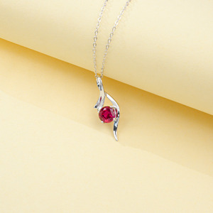 สร้อยคอพลอยทับทิมเลี่ยงในห้องปฏิบัติการเงินสเตอร์ลิง925 - Product Image 4