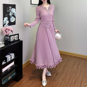 <span class=keywords><strong>Lots</strong></span> en gros d'articles en vrac : Robe plissée Miyake élégante pour femme, haute qualité, manches longues, style bureau, collection automne - Product Image 5