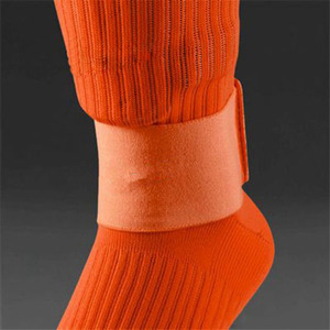 1 pares Flexible económico de gancho y bucle de fútbol Shin guardia correas elástico ajustable deportes venda - Product Image 4