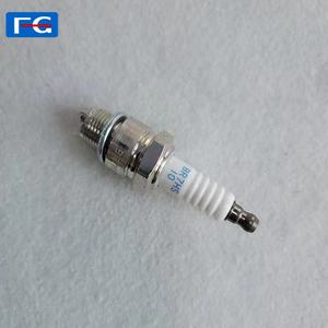 Prix usine cuivre moteur hors-bord bougie B6HS B7HS <span class=keywords><strong>BR7HS</strong></span> <span class=keywords><strong>BR7HS</strong></span>-10 moteur moteur bougies pièces de rechange - Product Image 4