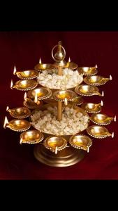 มาใหม่ล่าสุดที่มีคุณภาพสูงขายส่งอินเดียทองเหลืองน้ํามันDiaสําหรับฮินดูPoojaพิธีกรรมทางศาสนาอินเดียทองเหลืองบัวDiaของขวัญDiwali - Product Image 3