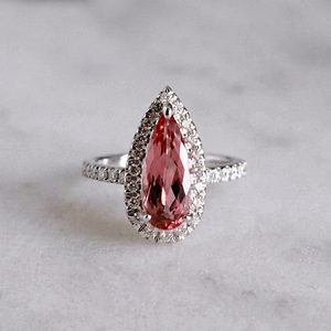 Bague de cocktail grenat pour femme, en argent 925 plaqué or 18 carats, sertie pavé en forme de poire, bijou glamour pour fiançailles - Product Image 1