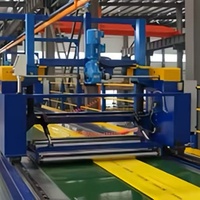 Ligne de production de plaques PE/WPC haute précision - Moteur SIEMENS hautement automatisé pour applications de plaques