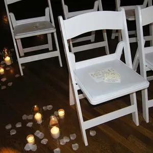 Chaise pliante en plastique, chaise de fête en résine bon marché, chaise de mariage pliante pour fête en plein air