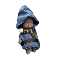 15-30cm Unisex Natasha Zwarte Meisjespop van Plastic met Kleding Knijp-speeltje Kleine Jeugd Stressverlichting Grappig Cadeau Angstverlichting