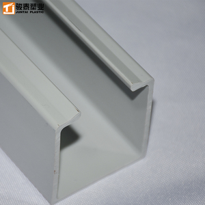 Excellents profils <span class=keywords><strong>de</strong></span> <span class=keywords><strong>PVC</strong></span> UPVC <span class=keywords><strong>de</strong></span> résistance aux chocs pour le moulage intérieur - Product Image 4