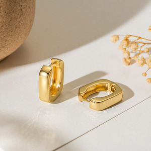 Pendientes de Aro Geométricos en Oro de 18K, Aleación de Zinc, Forma de U, Joyería de Moda para Mujer para Fiestas - Product Image 3