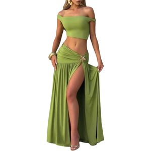 Ensemble personnalisé 2026 pour femme : Crop top épaules dénudées et jupe longue fendue, en satin moulant, tenue habillée pour les vacances - Product Image 3