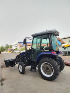 טרקטור קומפקטי 4x4 עם כף קדמית, זחל, זורע, מפזר דשן, מעדר, מיני טרקטור עם מחפר אחורי - Product Image 5