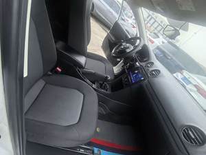 VW <span class=keywords><strong>Jetta</strong></span> <span class=keywords><strong>2015</strong></span> 1.6L Manual Trendline Comfort, Sedán Usado, Económico, Duradero y de Fácil Mantenimiento para Compradores Asiáticos y Africanos - Product Image 3