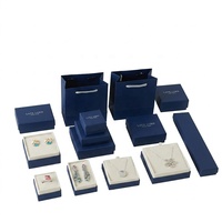 Boîte à bijoux élégante en carton carré/rectangulaire, boîte cadeau pour la Saint-Valentin, pour bagues, accessoires, bracelets, colliers