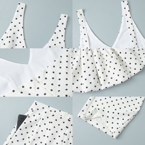 Conjunto Feminino Elegante de Verão J52: Top Halter Regata com Estampa de Bolinhas e Calça Pantalona - 2 Peças Modernas para Mulheres - Product Image 5