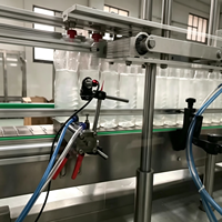 Chaîne de conditionnement automatique d'huile alimentaire à haute efficacité 4000 BPH – Machine de remplissage linéaire pour huile de cuisson