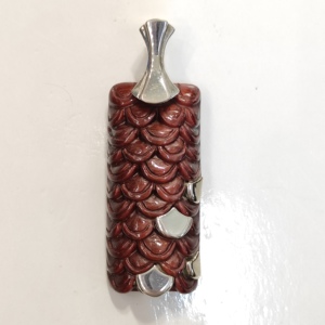 Pendentif rectangulaire en argent 925 avec œil de tigre rouge - Product Image 1