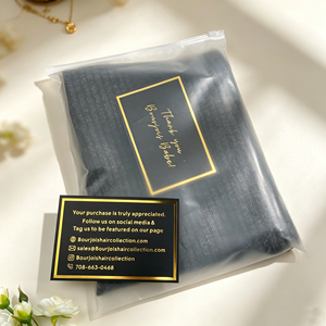 Tarjeta de agradecimiento personalizada de 10x15cm con logo en lámina dorada, impresión en cartulina negra, tarjeta de presentación para negocios de peluquería, ropa y accesorios. - Product Image 4