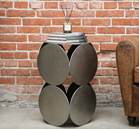 Table basse en acier inoxydable, table d'appoint ronde en métal, design sculptural, table d'appoint moderne pour salon, bureau