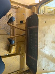 รถดันดิน CAT D7G มือสองจากสหรัฐอเมริกา คุณภาพดี ราคาคุ้มค่า อัตราการเสียหายต่ำ เหมาะสำหรับงานฟื้นฟูพื้นที่และก่อสร้างทางหลวง - Product Image 6
