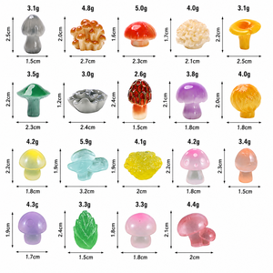 Mini-ornements en résine phosphorescente en forme de champignons pour terrariums de mousse, micro-paysages et décorations de jardin miniature DIY – Vente en gros - Product Image 2