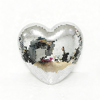 Vente en gros de grandes boules disco en forme de cœur, en verre miroir argenté rose vif, pour mariage, enterrement de vie de jeune fille, décoration de fête des années 70, en vrac