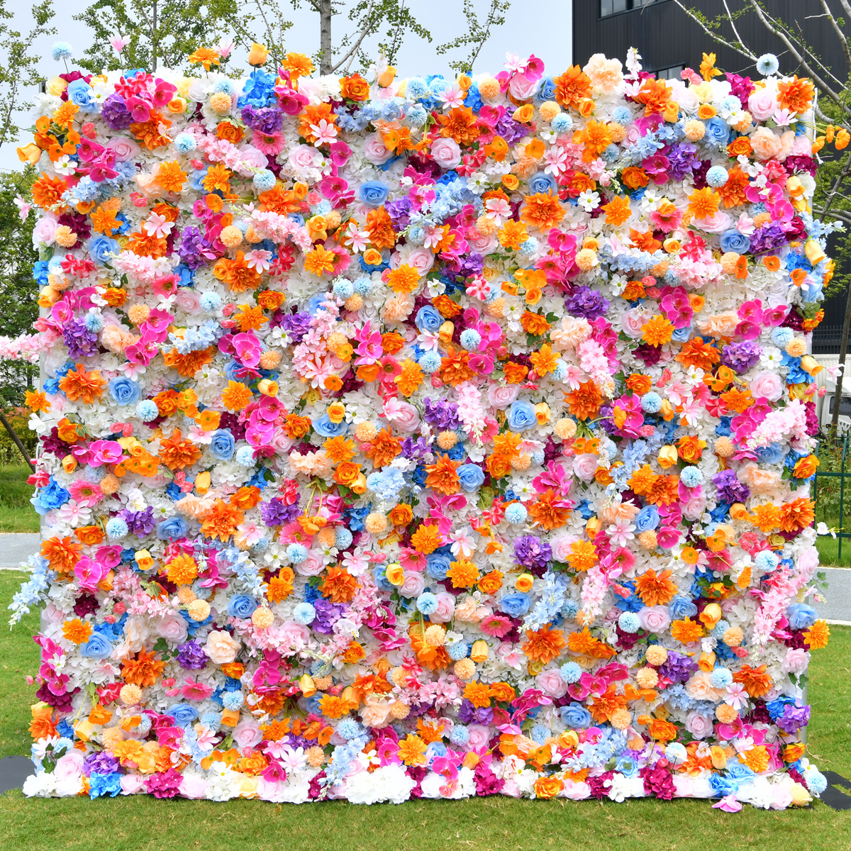 Mur de fleurs artificielles personnalisé