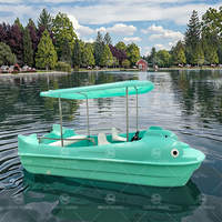 Nouveau design de bateau à eau en PE pour 5 personnes, bateau électrique en forme de dauphin à vendre